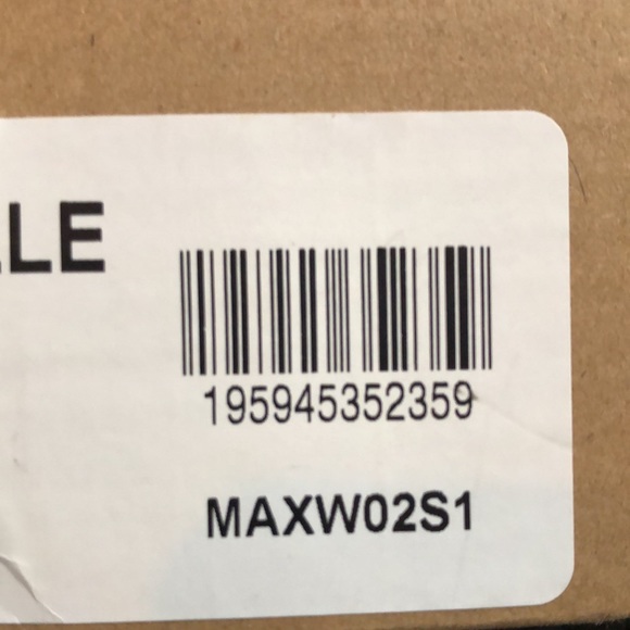 Steve Madden maxwelles blush heels - Picture 4 of 4